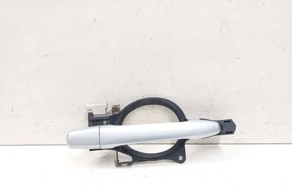 Mitsubishi Outlander Rear door exterior handle 