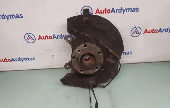 BMW X5 E53 Front wheel hub spindle knuckle 6761576 31216761576