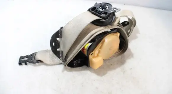 Opel Insignia A Front seatbelt