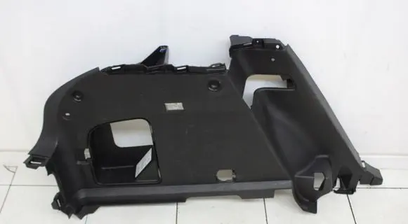 Chevrolet Volt I Tailgate/boot lid cover trim 22924778