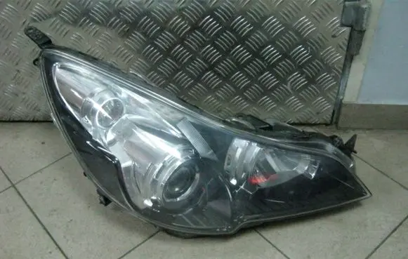 Subaru Outback Headlight/headlamp