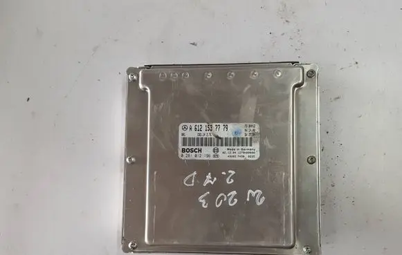 Mercedes-Benz C W203 Engine control unit/module A6121537779 0281012196