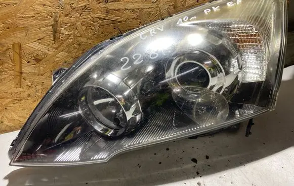 Honda CR-V Headlight/headlamp