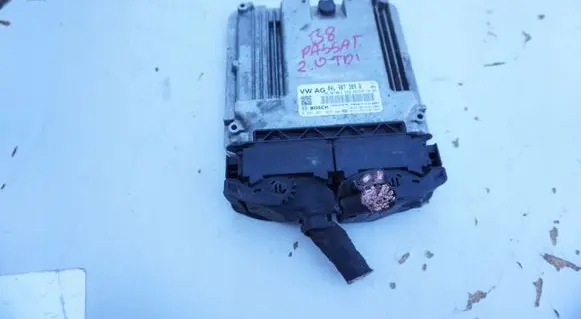 Volkswagen PASSAT B8 Engine control unit/module ECU 04L907309R