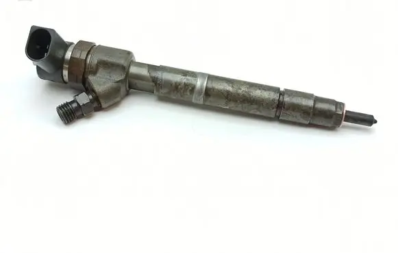 Mercedes-Benz C W203 Fuel injector A6480700487 0445110177