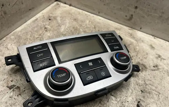 Hyundai Santa Fe Climate control unit 972502B732