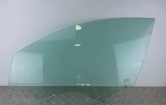 Peugeot 208 Front door window glass four-door 43R007951