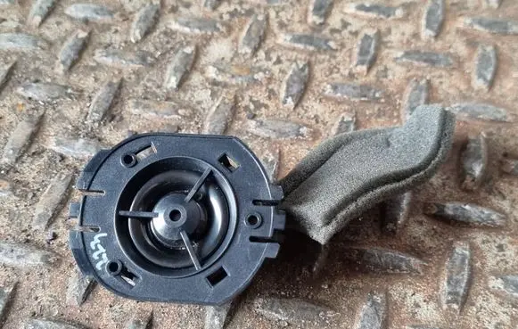 Nissan Qashqai Front door high frequency speaker 28148BR00A