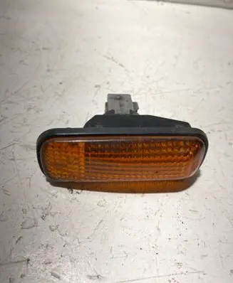 Honda Civic Front fender indicator light 0152632