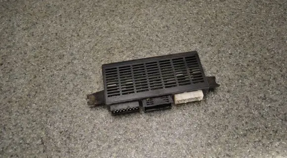 BMW 5 E39 Light module LCM 8386208 086946053