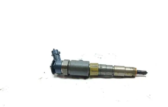 Peugeot 208 Fuel injector 9950115440 0445110566