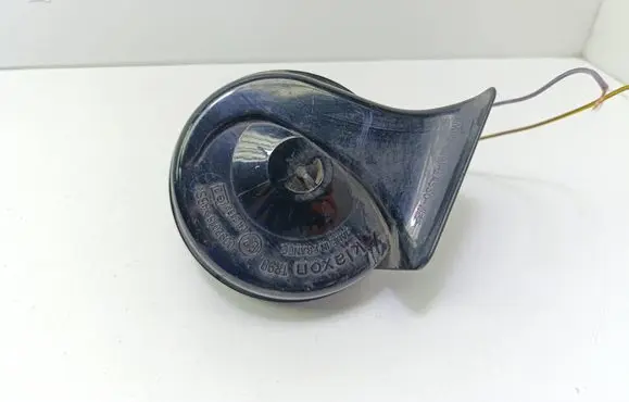 BMW 5 E60 E61 Horn signal 0092018