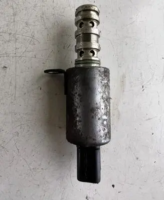 Peugeot 207 Camshaft vanos timing valve V76042928002