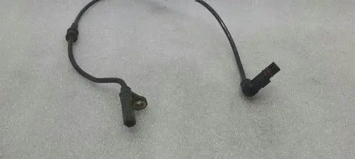 Mercedes-Benz SLK R171 ABS wheel speed sensor A2035400417