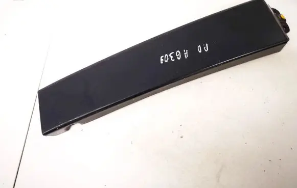 Audi A2 Front door glass trim molding 8z0853352a