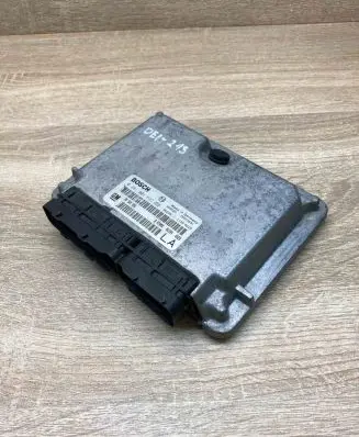 Opel Vectra B Engine control unit/module ECU 90508986 0281001633