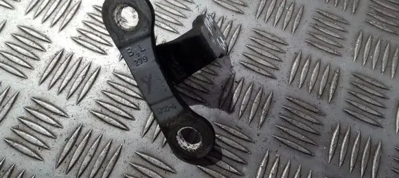 Opel Signum Rear door lower hinge