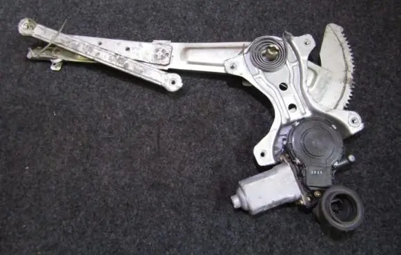 Toyota Avensis Verso Sliding door window regulator with motor