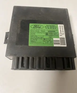 Ford Focus Comfort/convenience module 98AG15K600FD 5WK47240D