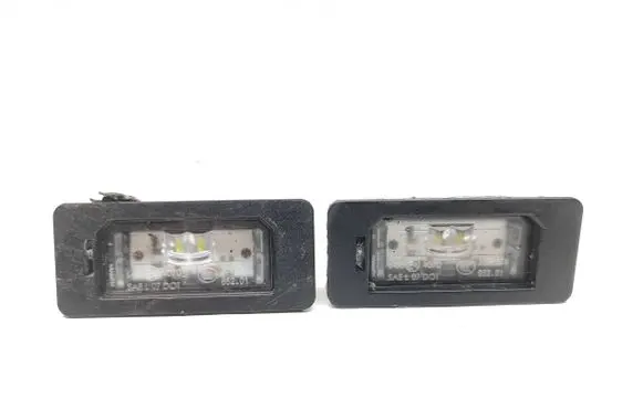 BMW 5 G30 G31 Number plate light 7410302