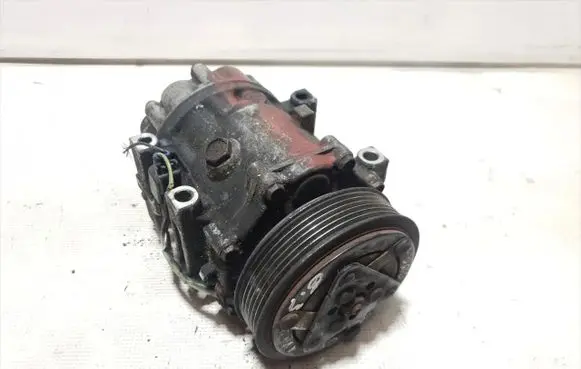 Ford C-MAX I Air conditioning (A/C) compressor (pump) 3M5H19D629HB