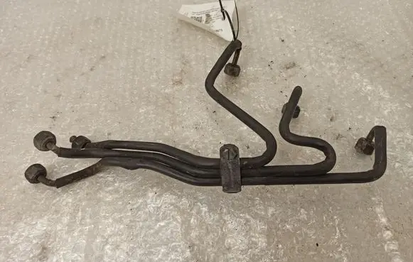 Fuel injector supply line/pipe