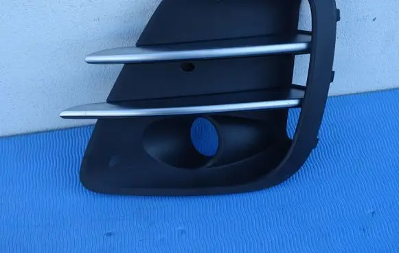KIA Rio Front bumper lower grill 865831W700