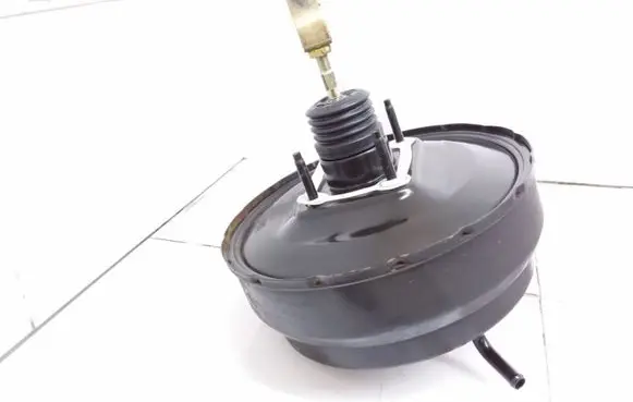 Subaru Legacy Brake booster 86406206