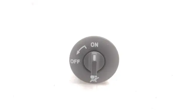 Passenger airbag on/off switch