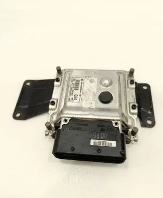 KIA Ceed Engine control unit/module 391192B460 9001090095KB ME17911