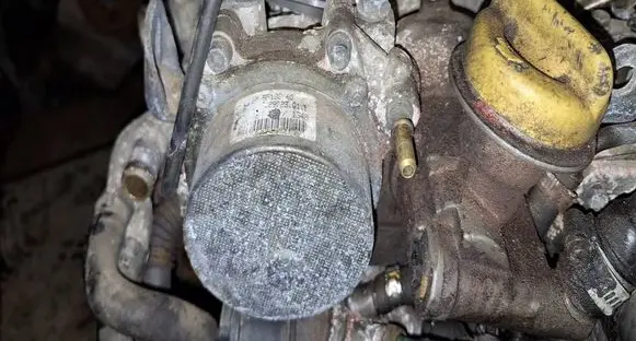 Saab 9-5 Vacuum pump 55188660