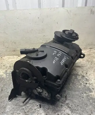 Volkswagen Sharan Engine head 038103373R