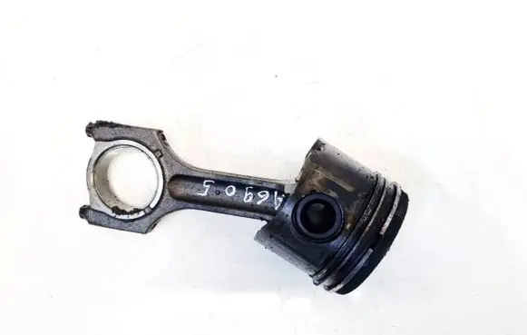 BMW 1 E81 E87 Piston with connecting rod