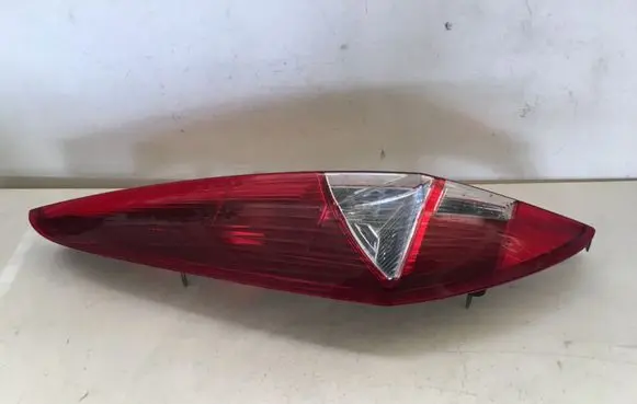 Fiat Punto (188) Rear/tail lights 517202910 28620122
