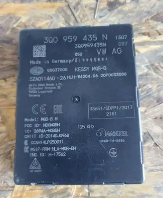 Seat Leon (5F) Keyless (KESSY) go control unit/module 3Q0959435N