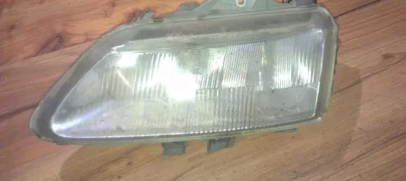 Renault Laguna I Headlight/headlamp 13995500li