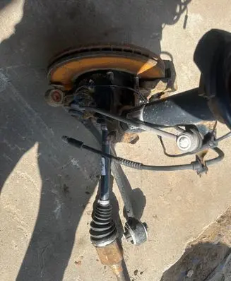 BMW X4 F26 Front wheel hub spindle knuckle