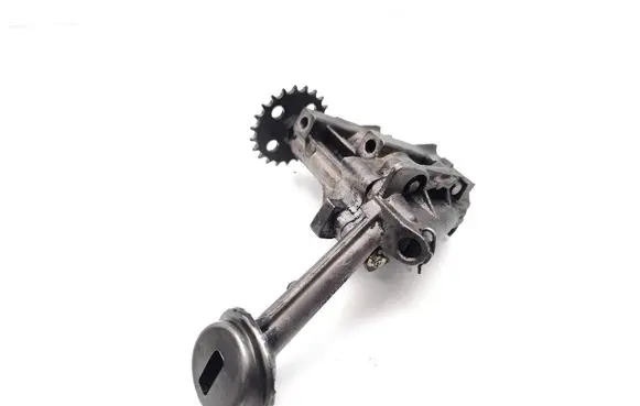 Renault Clio III Oil pump 8200307174
