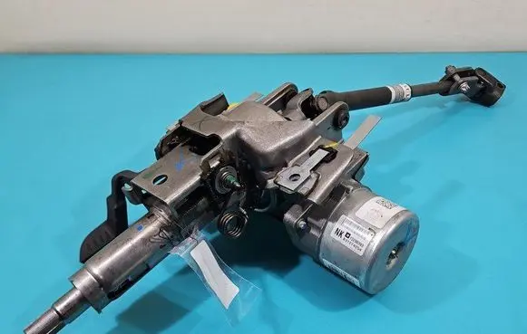 Opel Corsa D Power steering pump 13290393 IMPRK1492163