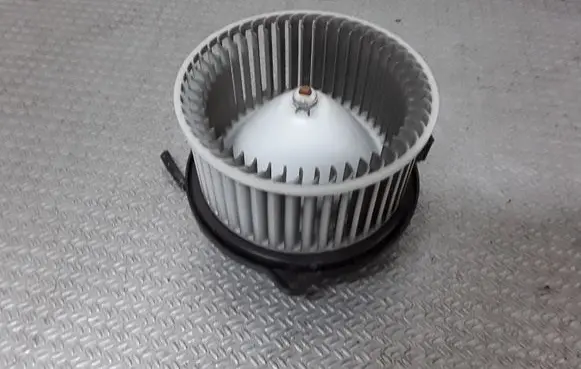 Mazda CX-7 Heater fan/blower HB111EG2101