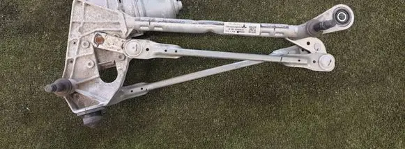 Tesla Model Y Front wiper linkage and motor 162822200B