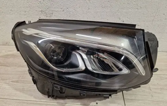 Mercedes-Benz GLC C253 Headlight/headlamp A2539065201