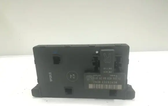 Mercedes-Benz C AMG W203 Door control unit/module 2038206426 351320
