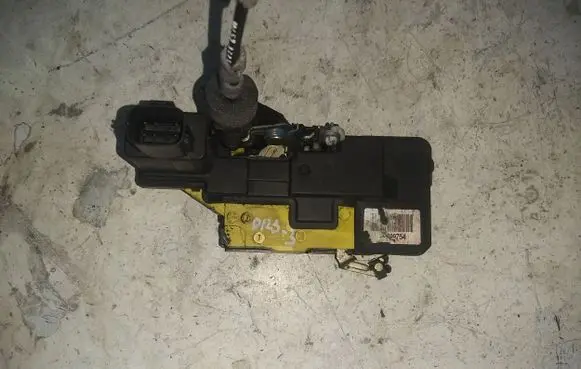 Volvo XC90 Rear door lock 30699754