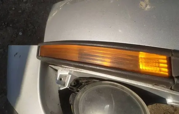 Volkswagen PASSAT B6 Front indicator light 