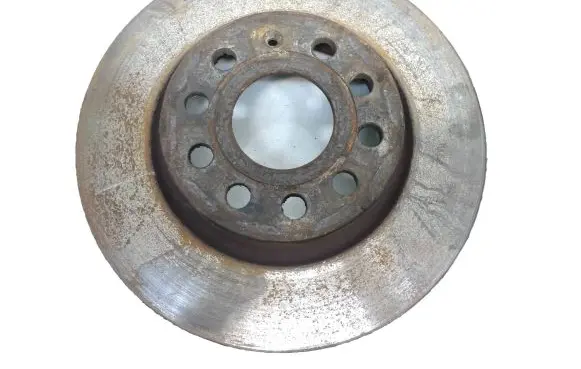 Volkswagen Golf V Front brake disc