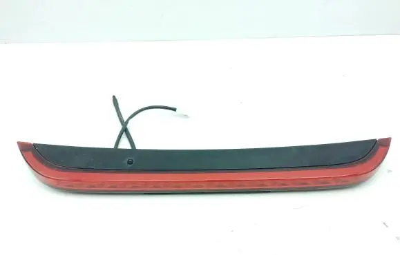 KIA Ceed Third/center stoplight