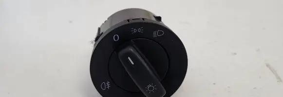 Volkswagen Golf V Light switch 1K0941431AH 10001339