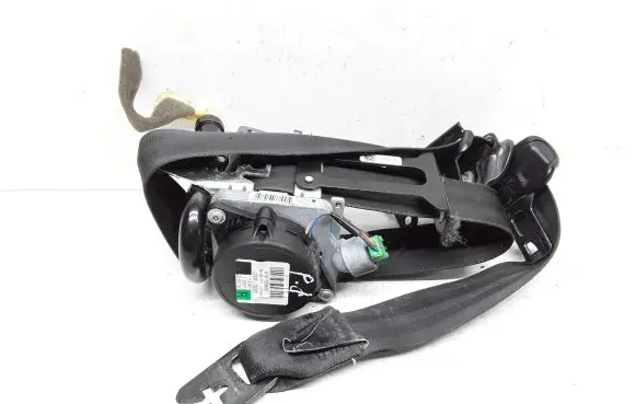 Volvo V60 Front seatbelt 39818843 P39818843 616155800
