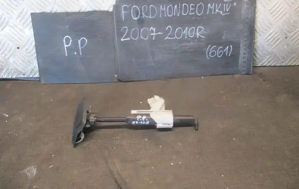 Ford Mondeo MK IV Headlight washer pump 
